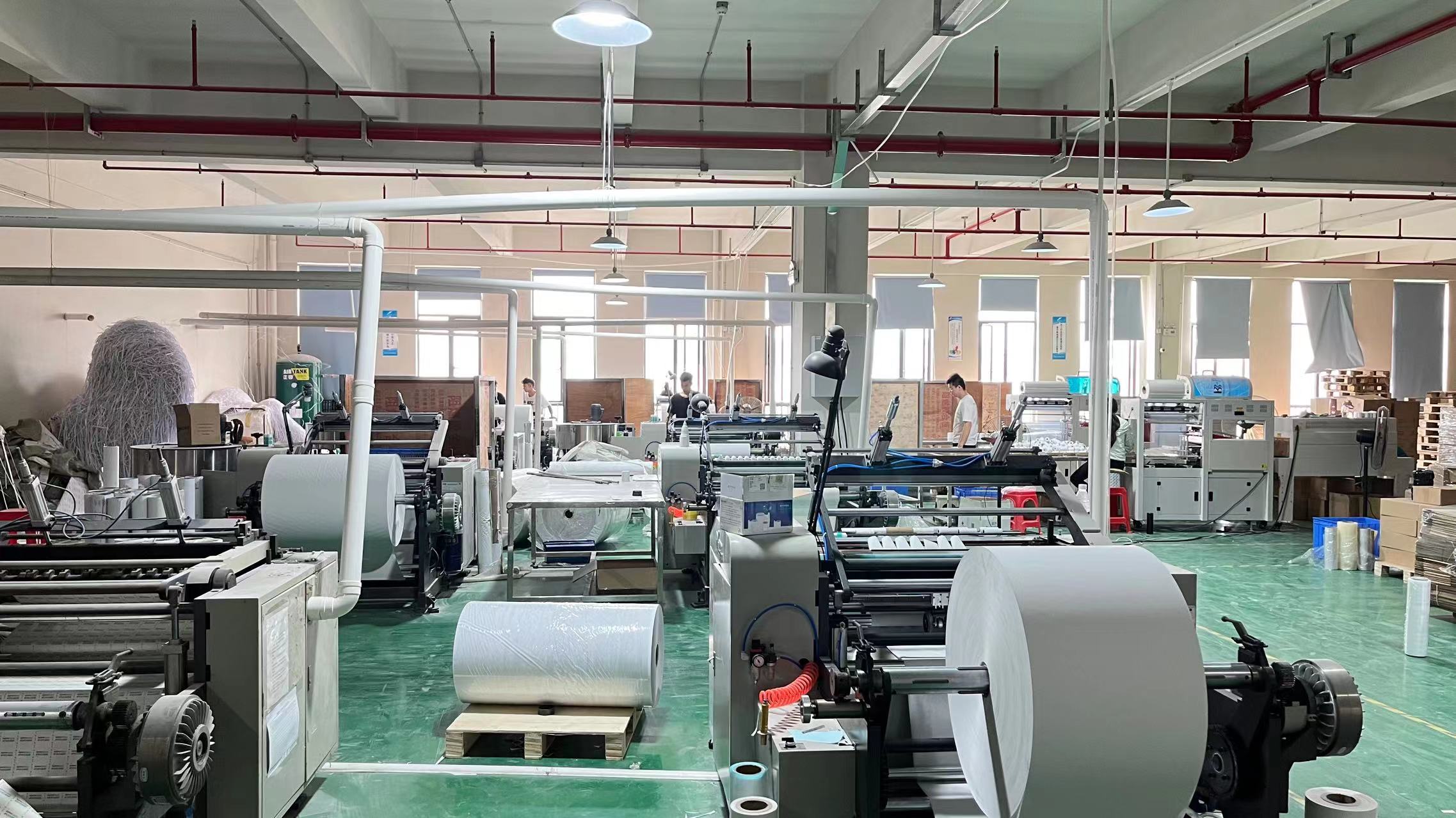 Échantillon gratuit d'étiquettes de prix préimprimées pour supermarché, autocollants d'étiquettes auto-adhésives en rouleau de papier pour codes-barres